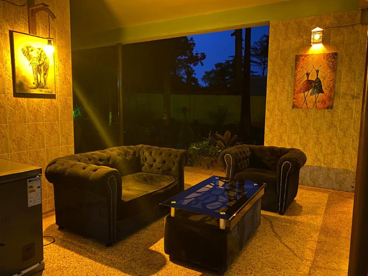 Afro Smile Hotel And Guest House-Jinja Exterior foto